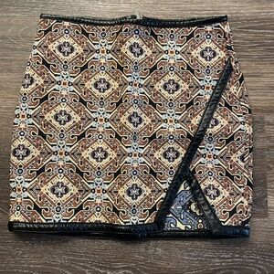 Express. Mini Skirt. 00. Gently Worn.